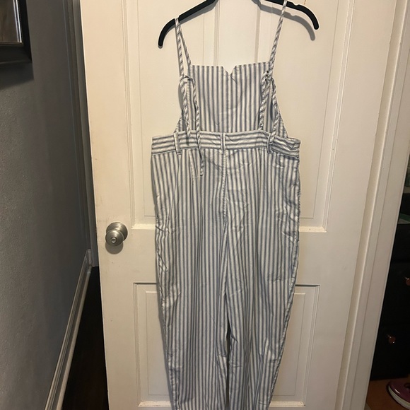 Free People backless overalls. No wear M/L - Picture 2 of 6